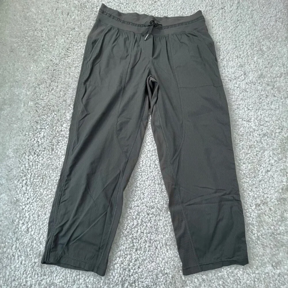 Lululemon Dance Studio Mid Rise Crop Pants Gray Womens 10